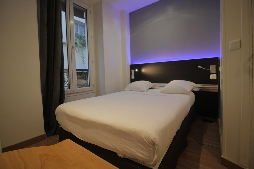 Modern'S Hotel Париж Екстериор снимка